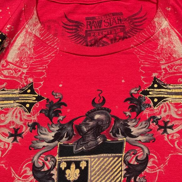 Vintage Y2K Affliction Style Golden Tee Size M Cross Shield Wings Gothic 19x28 - Picture 3 of 8